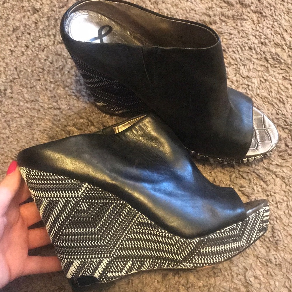 Sam Edelman black leather wedges
